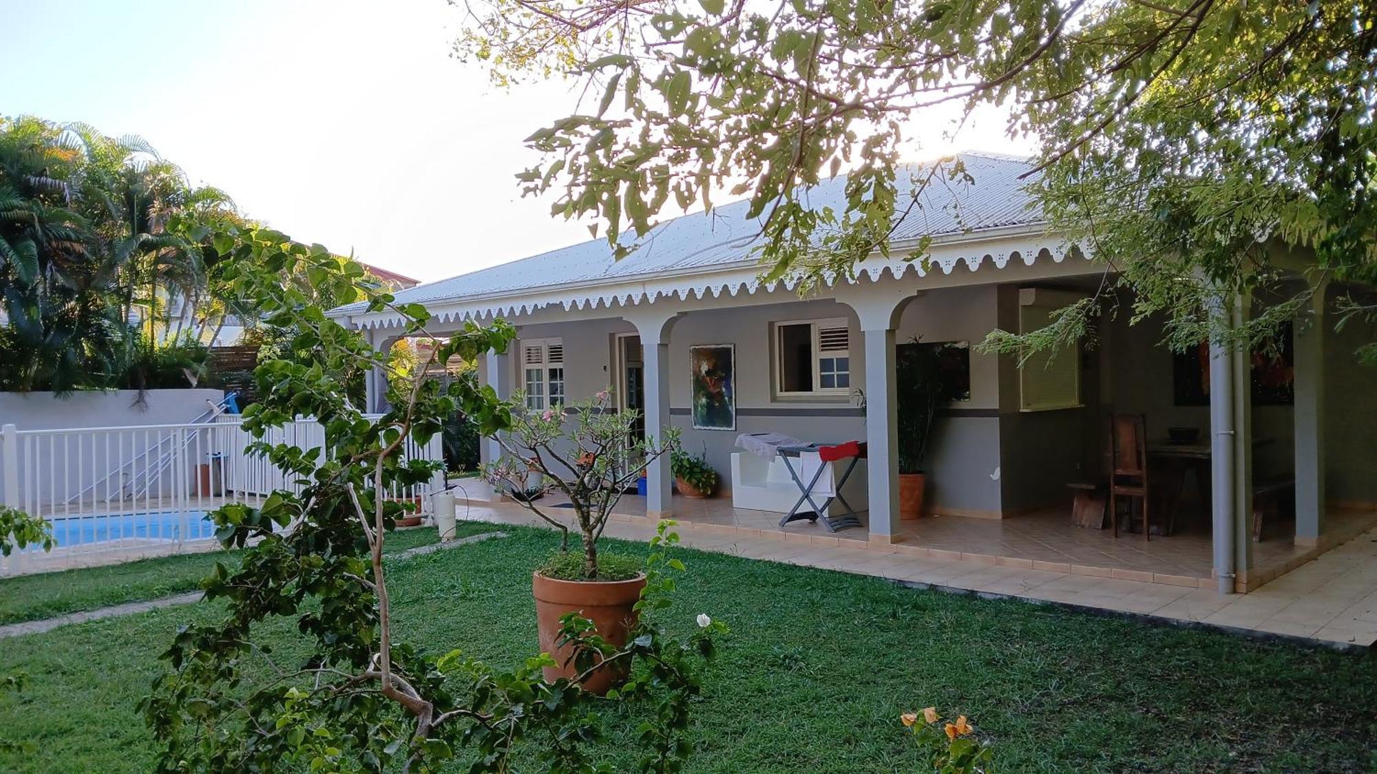 Villa Emmanuel le Plaisir des Vacances Sainte-Luce Extérieur photo